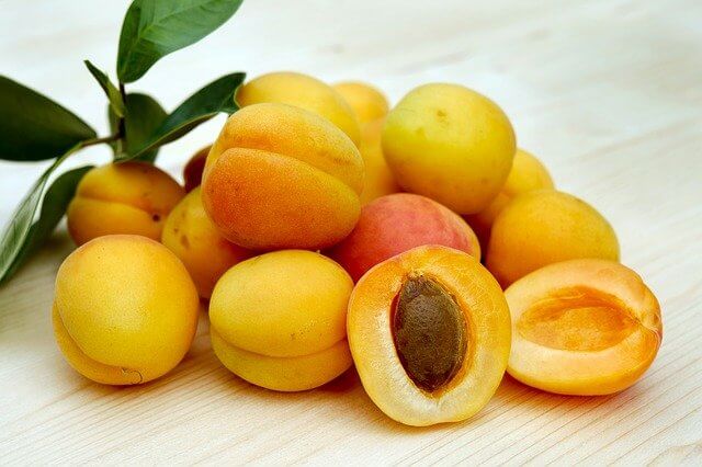 apricots_640 apricots_640